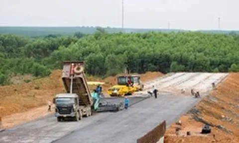 Tăng cường giải pháp quản lý, bình ổn giá vật liệu, tháo gỡ khó khăn cho các công trình giao thông