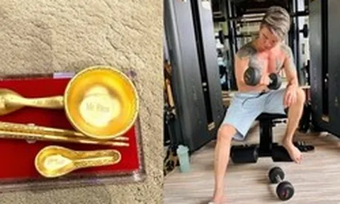 Soi bát, đũa, thìa vàng khắc tên chính chủ của "ông hoàng nhạc Việt"