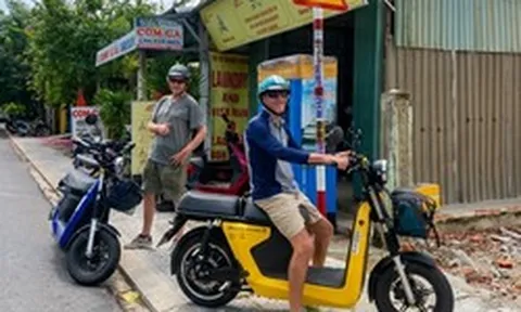 Lỡ gõ sai một dấu câu tiếng Việt, anh Tây biến mình thành tài xế bất đắc dĩ