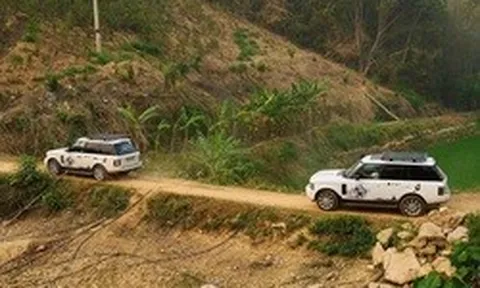 Range Rover 20 năm tuổi của ông Đặng Lê Nguyên Vũ bền cỡ này: ‘Bào’ hàng trăm km đèo núi Tây Bắc suốt 3 ngày liền vẫn ổn định