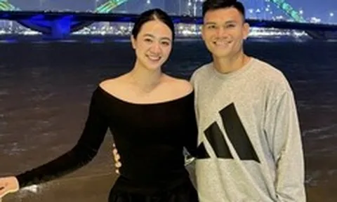 Từng "bán trâu đi bá đóng" giờ cầu thủ xứ Nghệ thành ông chủ quán cafe hoa tươi, cưới vợ cùng quê