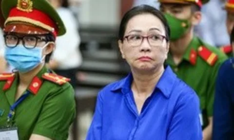 Những lần điều chỉnh giá bộ sưu tập du thuyền của bà Trương Mỹ Lan