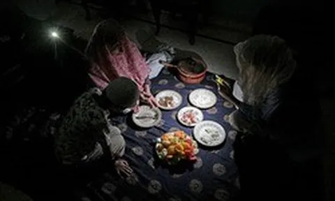 'Xung phong' làm trung gian hòa giải Mỹ - Iran, nhưng chính quốc gia này cũng đang rơi vào 'bóng tối' vì thiếu khí đốt - nhiều nơi chịu cảnh cắt điện 14 tiếng/ngày