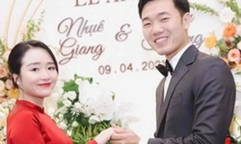 Lương Xuân Trường cưới nữ giám đốc vào tháng 6 này!