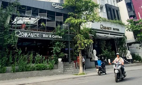 Huế cưỡng chế khách sạn trên đất “vàng”, yêu cầu dừng đón khách