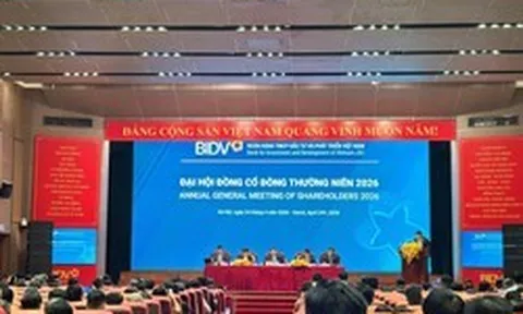 ĐHĐCĐ BIDV: Chủ tịch Phan Đức Tú sẽ nghỉ hưu từ 1/7, trình kế hoạch chia cổ tức, chào bán cổ phiếu