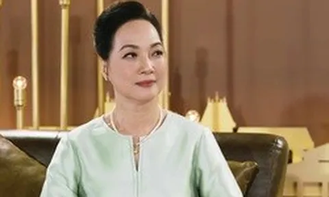 Nữ NSND 63 tuổi nói thẳng: "Chắc do ăn ở"