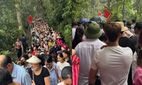 Biển người đổ về Phú Thọ