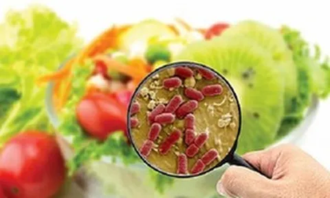 Bộ Y tế yêu cầu điều tra vụ hơn 40 học sinh nghi ngộ độc thực phẩm ở Cà Mau