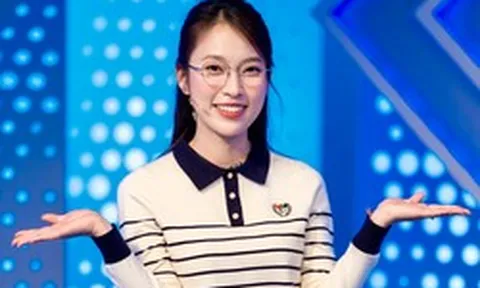 Khánh Vy xác định sẽ đi theo con đường MC đến khi nào?