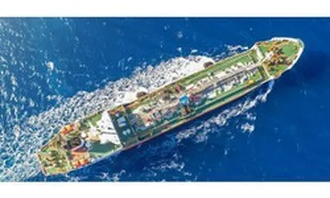 Hai siêu tàu dầu Nga bất ngờ 'bẻ lái' giữa Đại Tây Dương: Mức giá 'khủng' khiến những lô hàng diesel đổi hướng giữa chừng