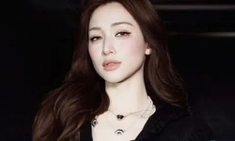 Hoà Minzy đang thách thức antifan?