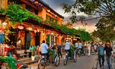 Việt Nam ghi nhận hai chỉ số kinh tế đạt mốc cao kỷ lục trong 4 tháng đầu năm 2026