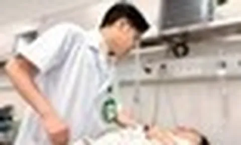 Tình trạng sức khoẻ của người phụ nữ mắc kẹt dưới gầm xe buýt ở Hà Nội