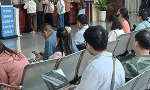Tranh luận quanh việc áp ngưỡng nợ thuế để cấm xuất cảnh