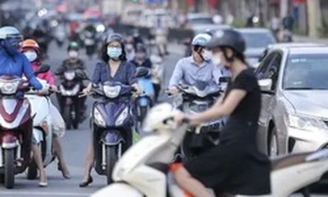 Hà Nội lùi thời hạn thông qua việc cấm xe máy xăng
