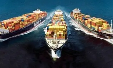 Cước tàu biển tăng trở lại, doanh nghiệp Việt Nam cần làm gì?