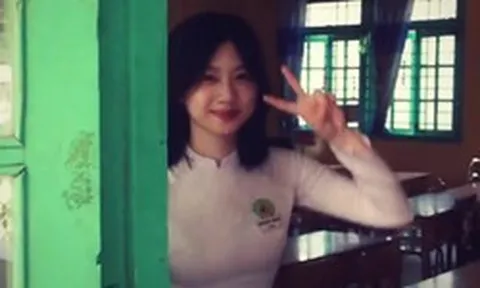 "Bạch nguyệt quang" đến từ Đồng Tháp gây sốt với clip 21 giây trong lớp học