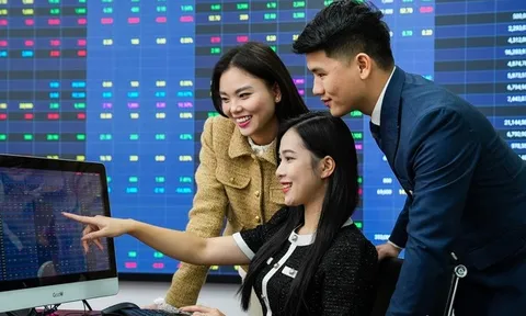 Theo dấu dòng tiền khi VN-Index vượt đỉnh