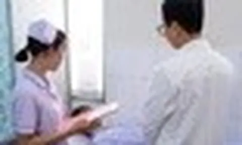 Nhiều nam giới mắc chứng "trên bảo dưới không nghe" săn tìm thuốc trên mạng