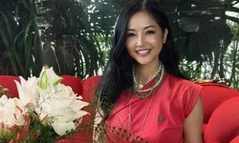 Tình trạng sức khỏe của diva Hồng Nhung sau ca tiểu phẫu