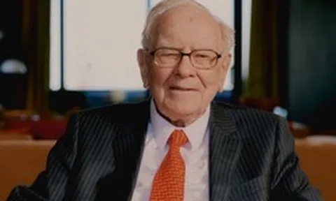Một đại gia chi hơn 237 tỷ đồng để ăn trưa với tỷ phú Warren Buffett