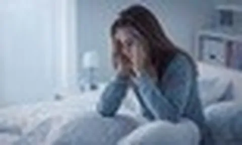 Bác sĩ Bệnh viện Bạch Mai ngỡ ngàng khi ai đi khám mất ngủ, tê bì tay chân cũng đòi uống một loại thuốc