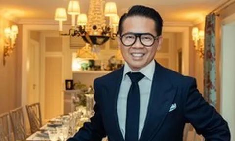 Động thái mới của NTK Quách Thái Công sau khi xoá sạch dấu vết trên MXH