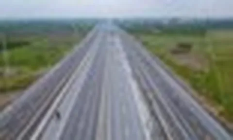 Việt Nam có một tuyến đường rộng kỷ lục 14 làn xe, kết nối 2 cao tốc trị giá 2,4 tỷ USD