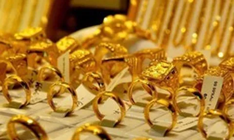 Quyết định khó nhất khi giá vàng giảm