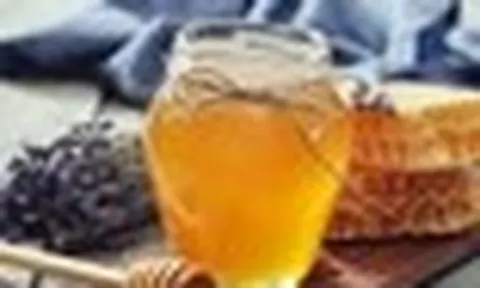 Vì sao mật ong có thể để hàng nghìn năm mà không hỏng?