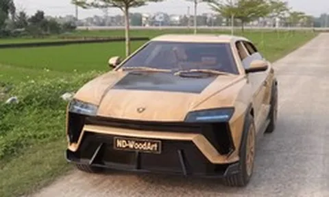 Ông bố Bắc Ninh tự chế 'siêu xe gỗ' giống Lamborghini Urus: Khung gầm sắt, lốp gỗ khắc tay như thật, động cơ điện đặt sau