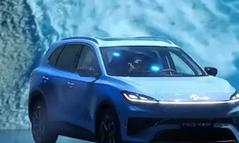 Một hãng xe đang bán hàng tại Việt Nam ra mắt SUV điện cỡ nhỏ: Giá khởi điểm dưới 400 triệu đồng, một lần sạc đi 610 km