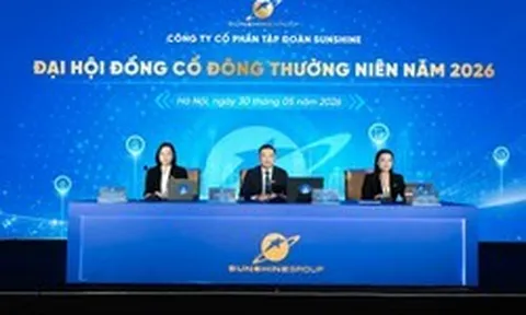 Cổ đông chất vấn mục tiêu lợi nhuận 86.000 tỷ đồng - "khủng" nhất ngành BĐS: Chủ tịch Sunshine Group khẳng định "chỉ cần bán 55% giỏ hàng đã đủ cán đích"
