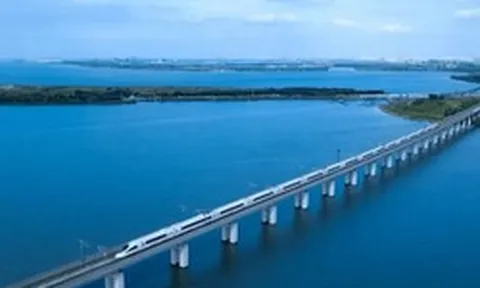 "Quái vật" hạ tầng dài nhất thế giới được 10.000 người dựng lên trong 3 năm, lập kỷ lục ngay khi khánh thành khiến Trung Quốc cũng phải nể phục
