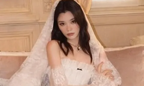 Người ta ghen tị nói Hề Mộng Dao "vịt trời hóa phượng hoàng", nhưng quên mất cô vốn được nuôi dạy như công chúa trước khi làm dâu hào môn