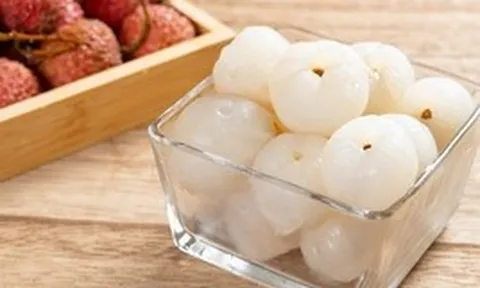 Quả vải rất giàu chất dinh dưỡng, bảo vệ tim mạch, tiêu hóa, nhưng cảnh báo 2 điều "cấm kỵ" cần biết khi ăn để tránh gây hại
