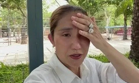 Nữ NSƯT tới khu du lịch Đại Nam xin nói thẳng một ý kiến