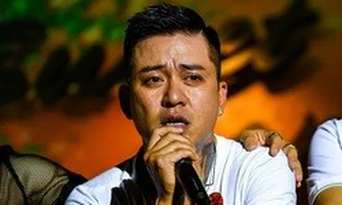 Ca sĩ Tuấn Hưng xin lỗi và xin hoàn tiền