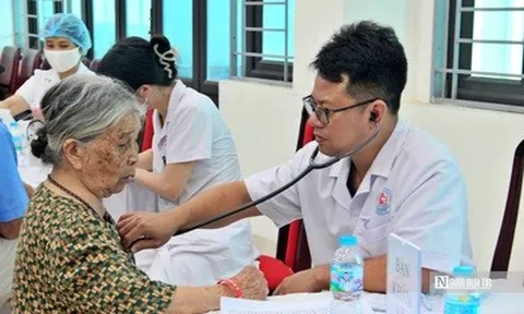 Hà Nội: Rà soát, lập danh sách đối tượng khám sức khỏe định kỳ, khám sàng lọc miễn phí