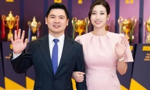 Đỗ Mỹ Linh và chồng Chủ tịch đón tin vui
