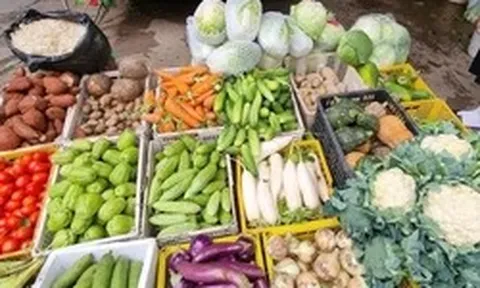 Lương sắp tăng, giá xăng dầu hạ nhiệt, chi phí tiêu dùng ra sao?