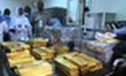 Một nước nghèo buộc doanh nghiệp xăng dầu ký quỹ 200 kg vàng để được cấp phép nhập khẩu nhiên liệu