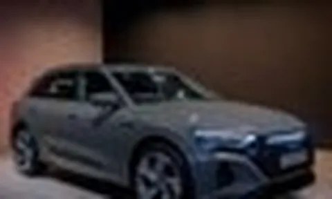 Triệu hồi hai mẫu xe điện Audi tại Việt Nam