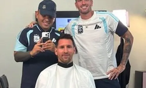 Messi đi "đảo ngói" trước trận Argentina vs Áo