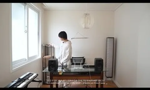 Mỹ nam showbiz U40 sống độc thân trong cơ ngơi sang chảnh, bình yên như một khu nghỉ dưỡng
