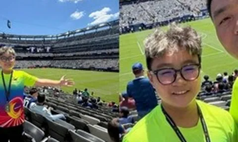 Bé trai Hà Nội được bố đưa sang Mỹ xem World Cup: 120 triệu/ người đổi lấy khoảnh khắc “con không nghĩ được xem và gặp Mbappé sớm thế này”