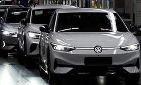 Cú sốc ngành ô tô: Sức ép lớn đến từ xe Trung Quốc buộc 'gã khổng lồ' nước Đức phải tính chuyện đóng cửa 4 nhà máy, sa thải 100.000 nhân sự