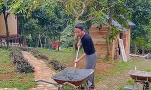 "Ông hoàng nhạc đỏ" chia tay vợ đẹp như hoa hậu, thấy sướng khi sống 1 mình trên đồi ở Thạch Thất