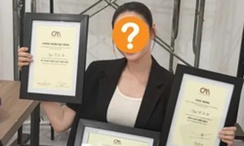 Thêm 1 Hoa hậu nhà Sen Vàng nhận học bổng